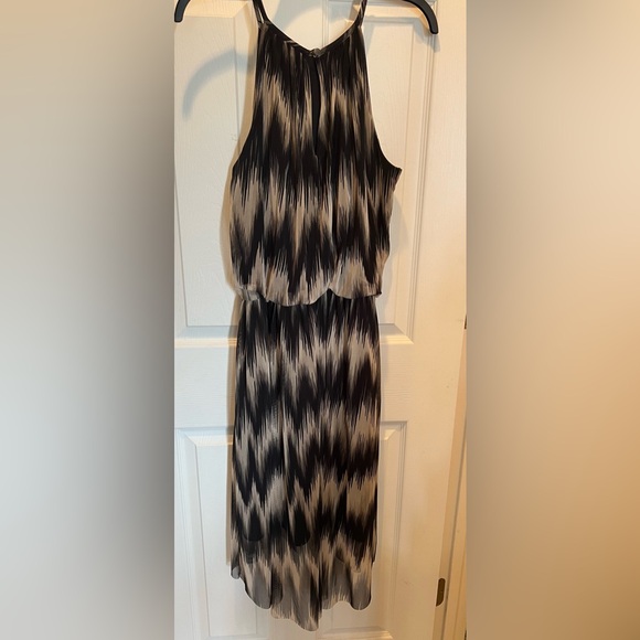 Women's Roz & Ali High Low Dress Size 10 - Picture 2 of 6